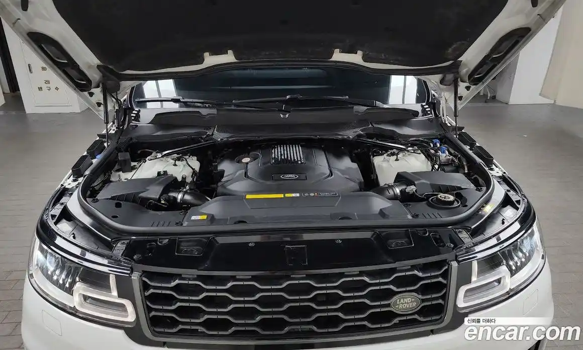 Land Rover Range-Rover Sport 2018 3.0 Автомат в Москве № 166465, фото 6