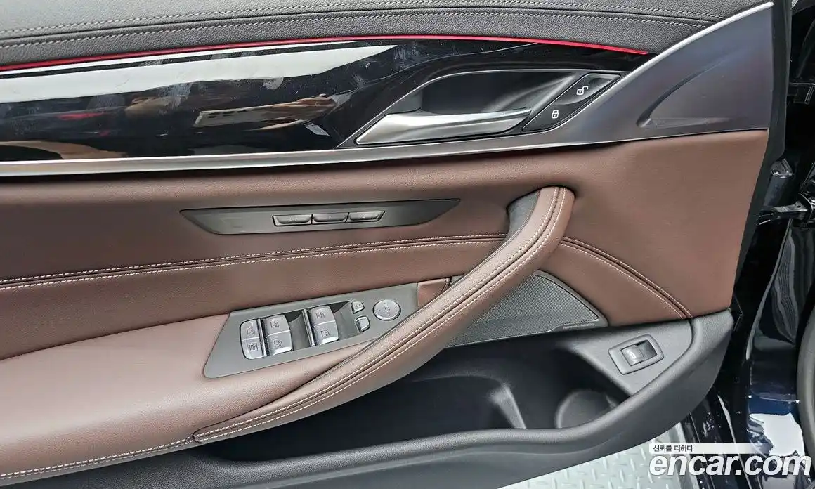 BMW 5-Series 2023 2.0 Автомат в Москве № 188997, фото 17