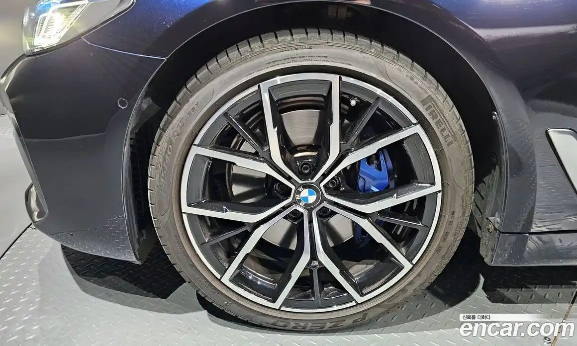 BMW 5-Series 2023 2.0 Автомат в Москве № 188997, фото 5