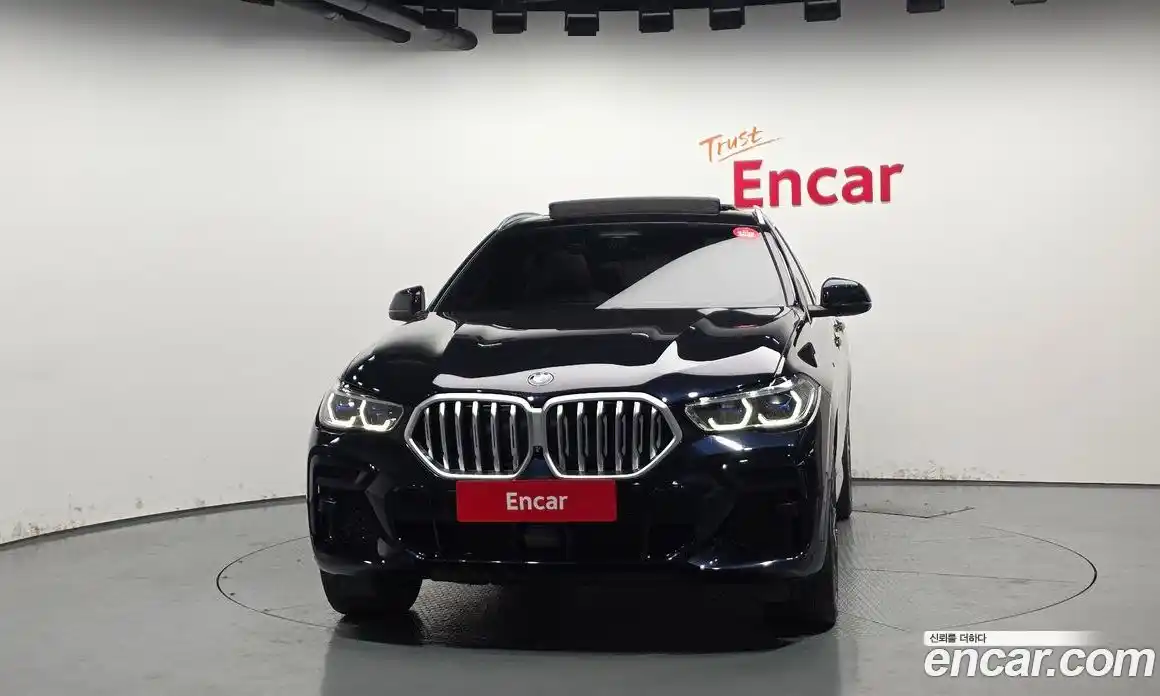 BMW X6 2023 3.0 Автомат в Москве № 192106, фото 3