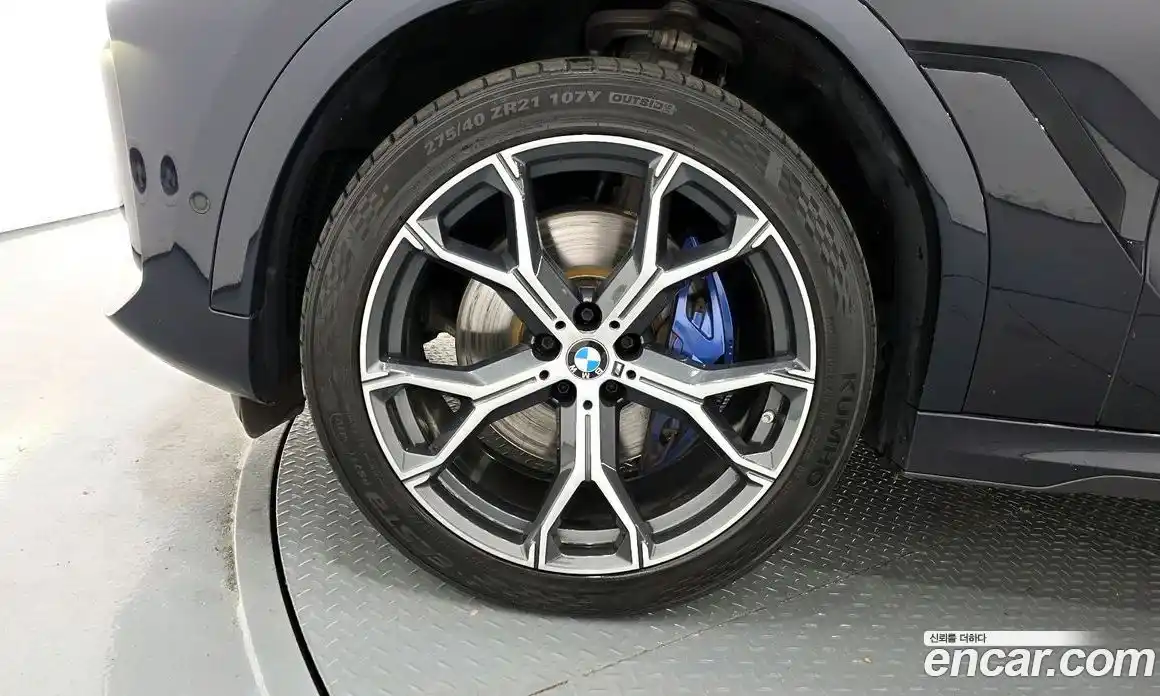 BMW X6 2023 3.0 Автомат в Москве № 192106, фото 5