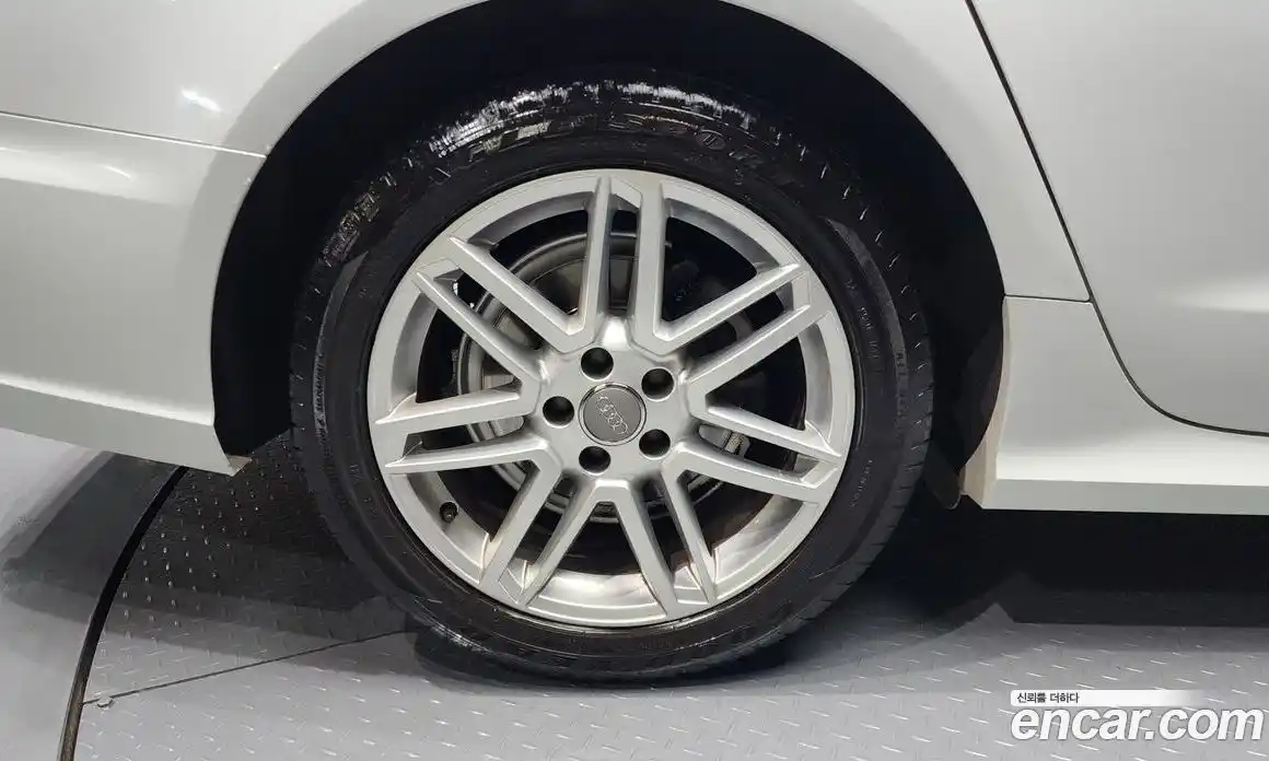 Audi A6 2016 2.0 Автомат в Москве № 196582, фото 5