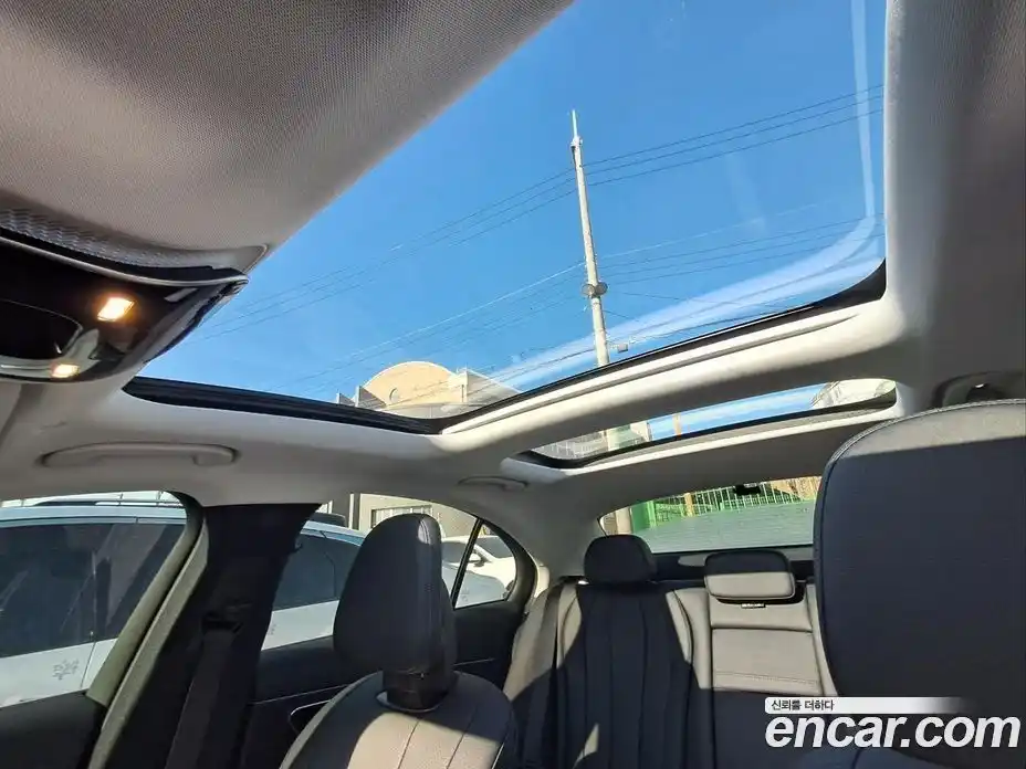 Mercedes-Benz E-Class 2024 2.0 Автомат в Москве № 206650, фото 10