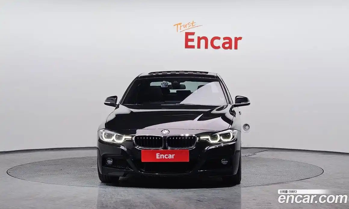 BMW 3-Series 2018 2.0 Автомат в Москве № 211664, фото 3