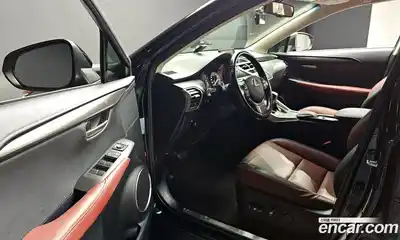 Lexus NX 2017 2.5 Автомат в Москве № 214615, миниатюра 11