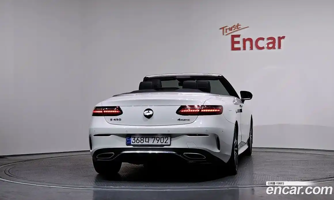 Mercedes-Benz E-Class 2022 3.0 Автомат в Москве № 221838, фото 4