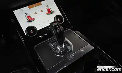 Land Rover Range-Rover Evoque 2022 2.0 Автомат в Москве № 231243, миниатюра 9