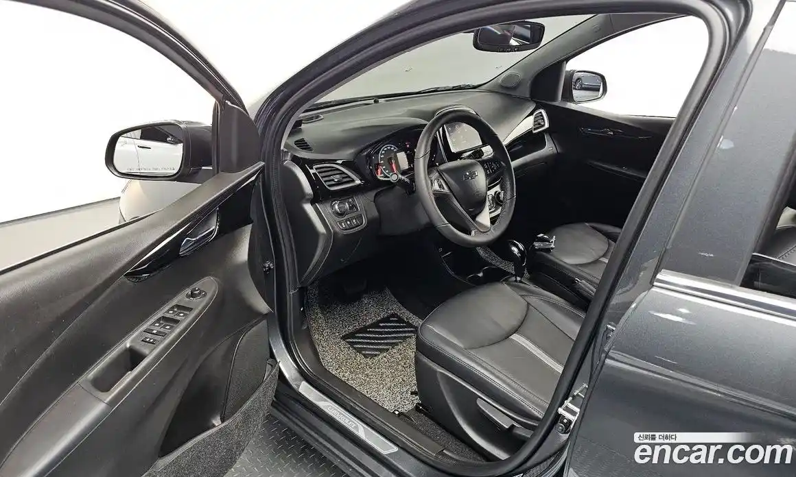 Chevrolet Spark 2022 1.0 гидро в Москве № 296593, фото 11