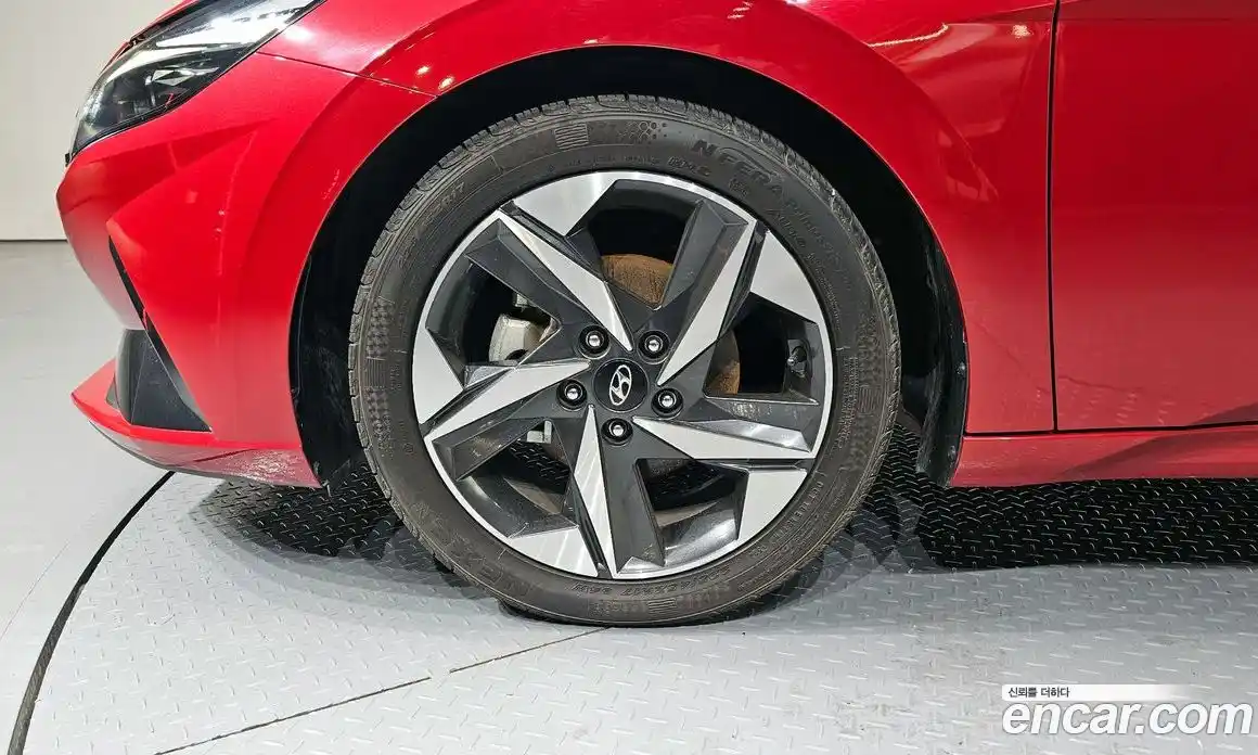 Hyundai Avante 2022 1.6 Автомат в Москве № 305079, фото 5