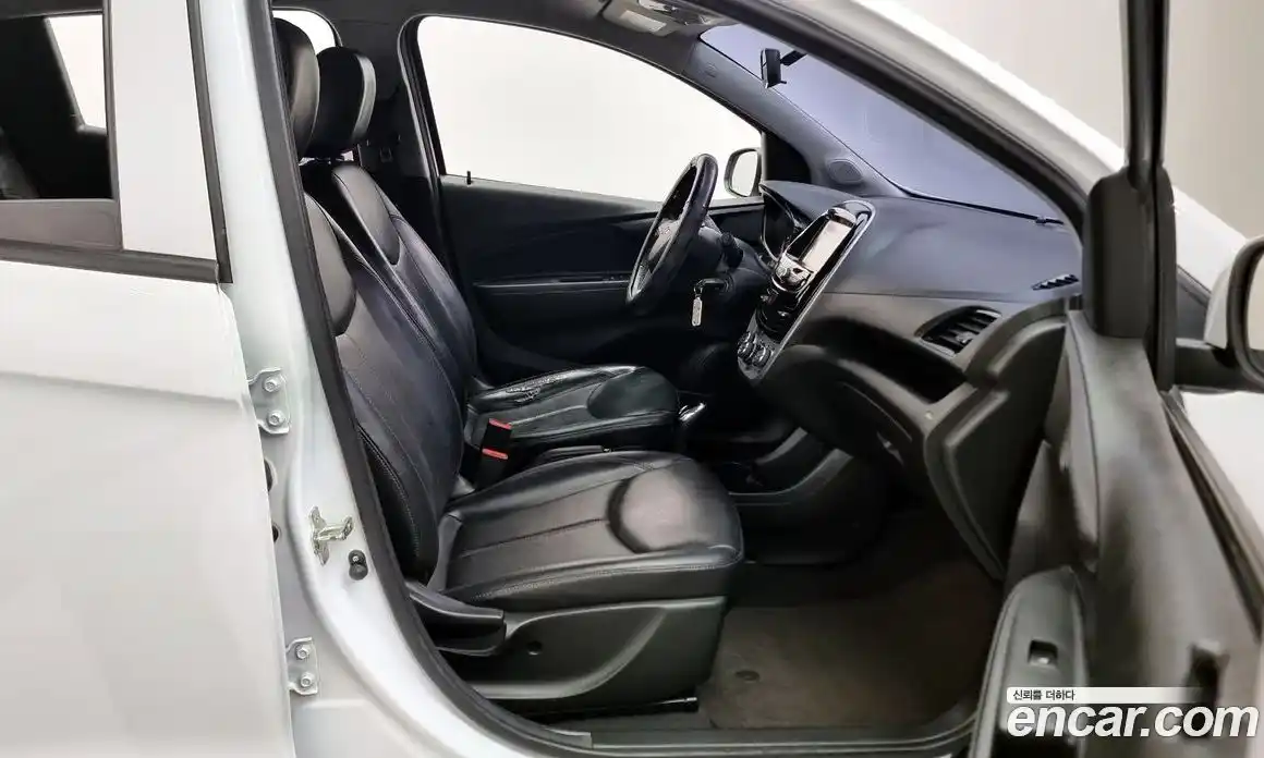 Chevrolet Spark 2017 1.0 Автомат в Москве № 39967, фото 10