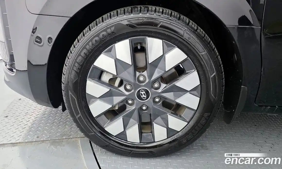 Hyundai Staria 2023 2.2 Автомат в Москве № 48701, фото 5