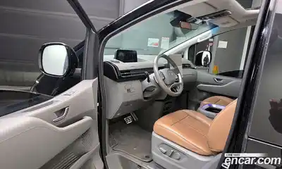 Hyundai Staria 2023 2.2 Автомат в Москве № 48701, миниатюра 10