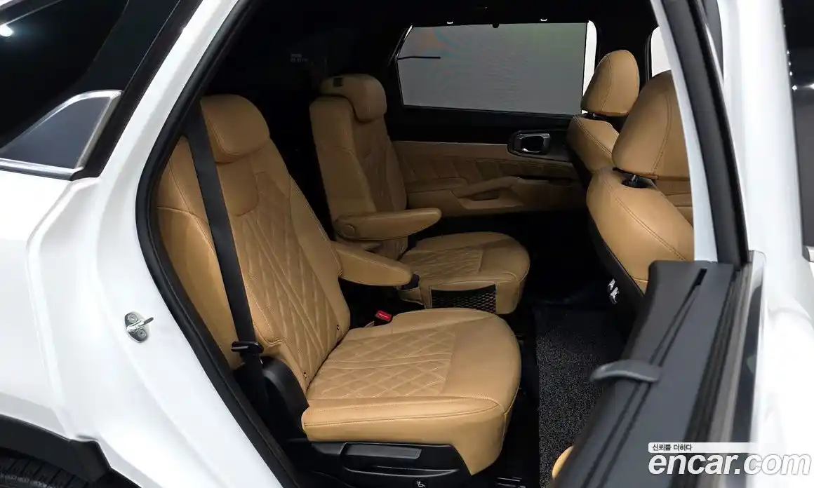 Kia Sorento 2022 1.6 Автомат в Москве № 51226, фото 11