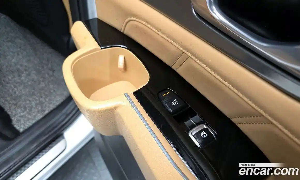 Kia Sorento 2022 1.6 Автомат в Москве № 51226, фото 18