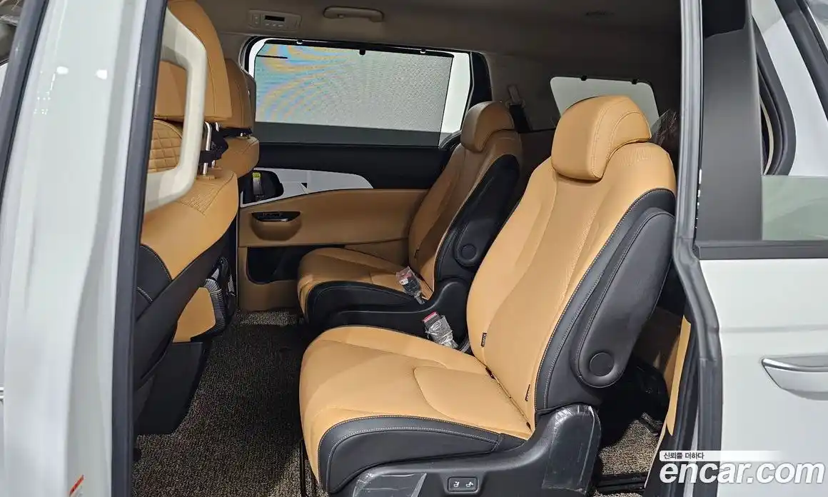 Kia Canival 2021 2.2 гидро в Москве № 53722, фото 12
