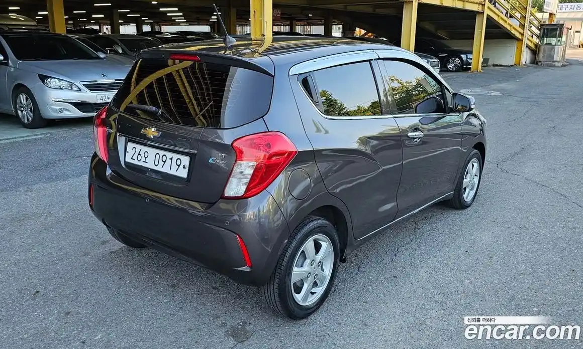 Chevrolet Spark 2016 1.0 Автомат в Москве № 67451, фото 6