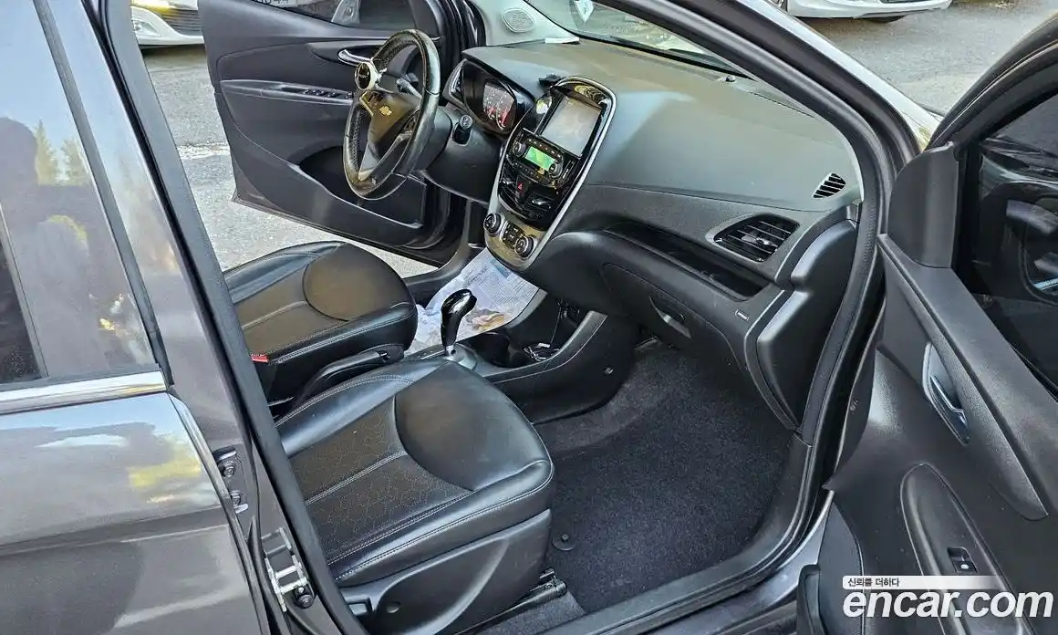 Chevrolet Spark 2016 1.0 Автомат в Москве № 67451, фото 10