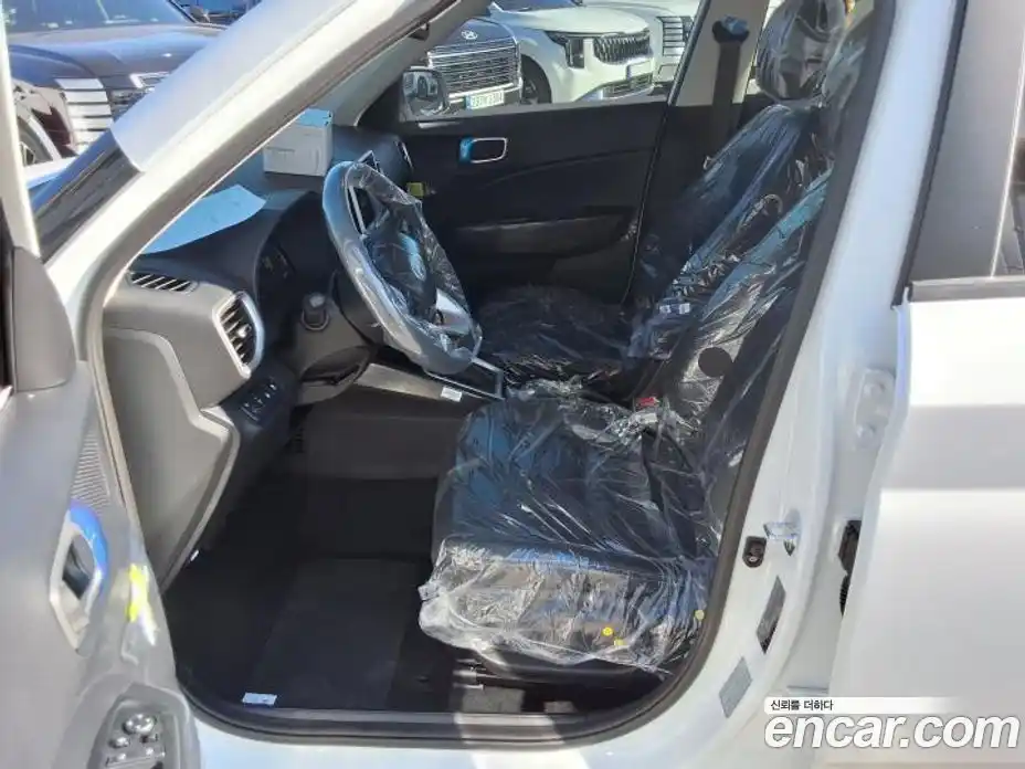 Hyundai Venue 2025 1.6 Автомат в Москве № 714094, фото 7