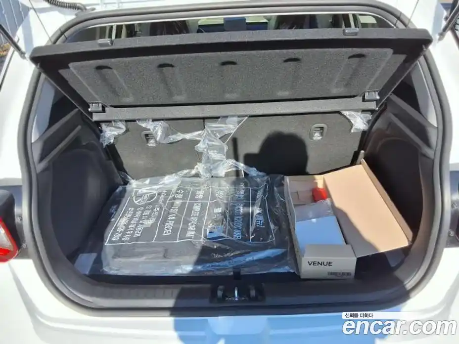 Hyundai Venue 2025 1.6 Автомат в Москве № 714094, фото 10