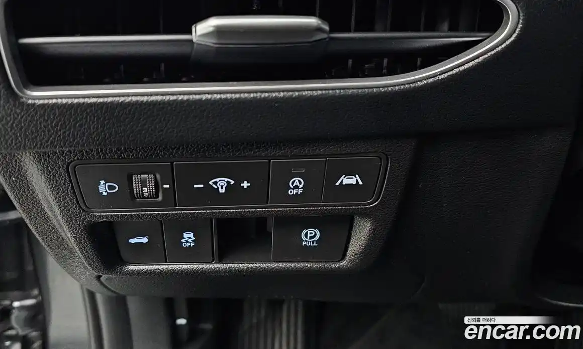 Hyundai Sonata 2023 2.0 Автомат в Москве № 714298, фото 17