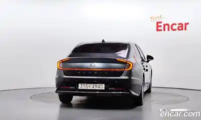 Hyundai Sonata 2023 2.0 Автомат в Москве № 714298, миниатюра 4