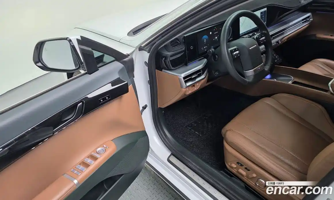 Hyundai Grandeur 2023 3.5 Автомат в Москве № 714318, фото 13