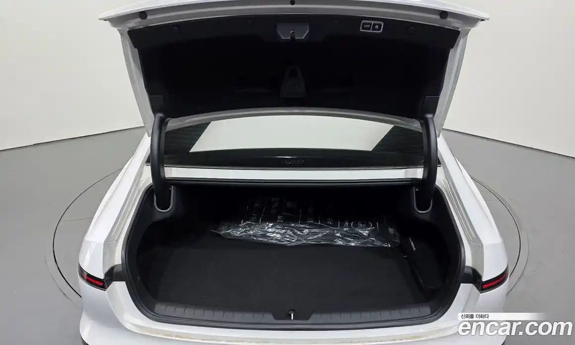 Hyundai Grandeur 2023 3.5 Автомат в Москве № 714318, фото 20