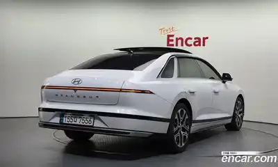 Hyundai Grandeur 2023 3.5 Автомат в Москве № 714318, миниатюра 2