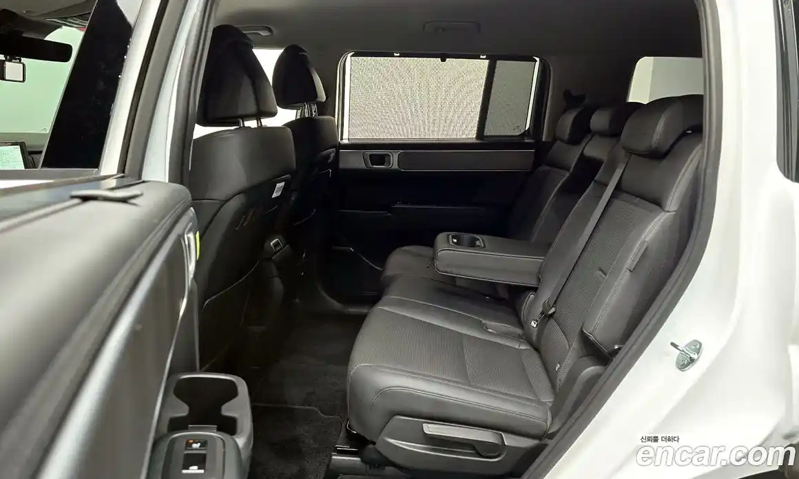 Hyundai Santa Fe 2024 2.5 Автомат в Москве № 714364, фото 11