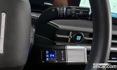 Hyundai Santa Fe 2024 2.5 Автомат в Москве № 714364, миниатюра 8