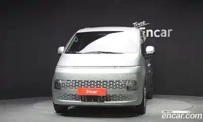 Hyundai Staria 2025 1.6 Автомат в Москве № 714754, миниатюра 3