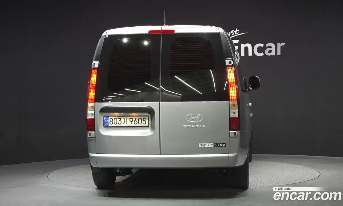 Hyundai Staria 2025 1.6 Автомат в Москве № 714754, фото 4