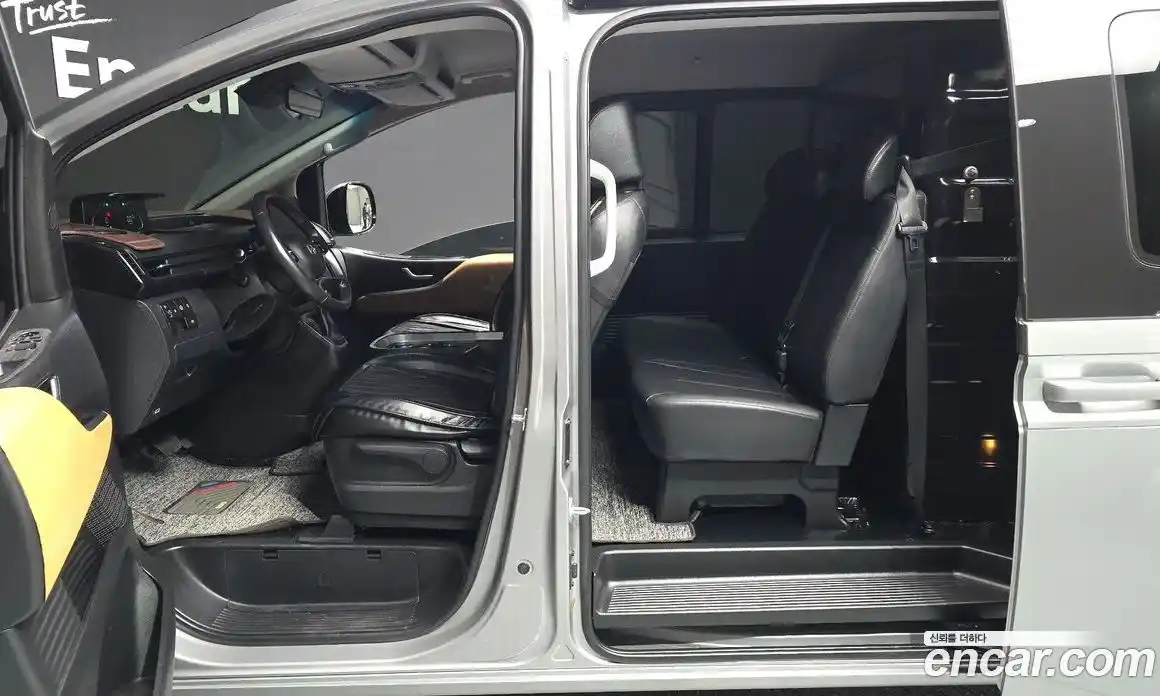 Hyundai Staria 2025 1.6 Автомат в Москве № 714754, фото 10