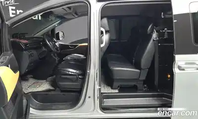 Hyundai Staria 2025 1.6 Автомат в Москве № 714754, миниатюра 10