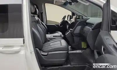 Hyundai Staria 2023 2.2 Автомат в Москве № 715073, миниатюра 11