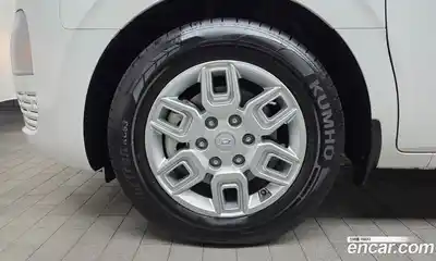 Hyundai Staria 2023 2.2 Автомат в Москве № 715073, миниатюра 5