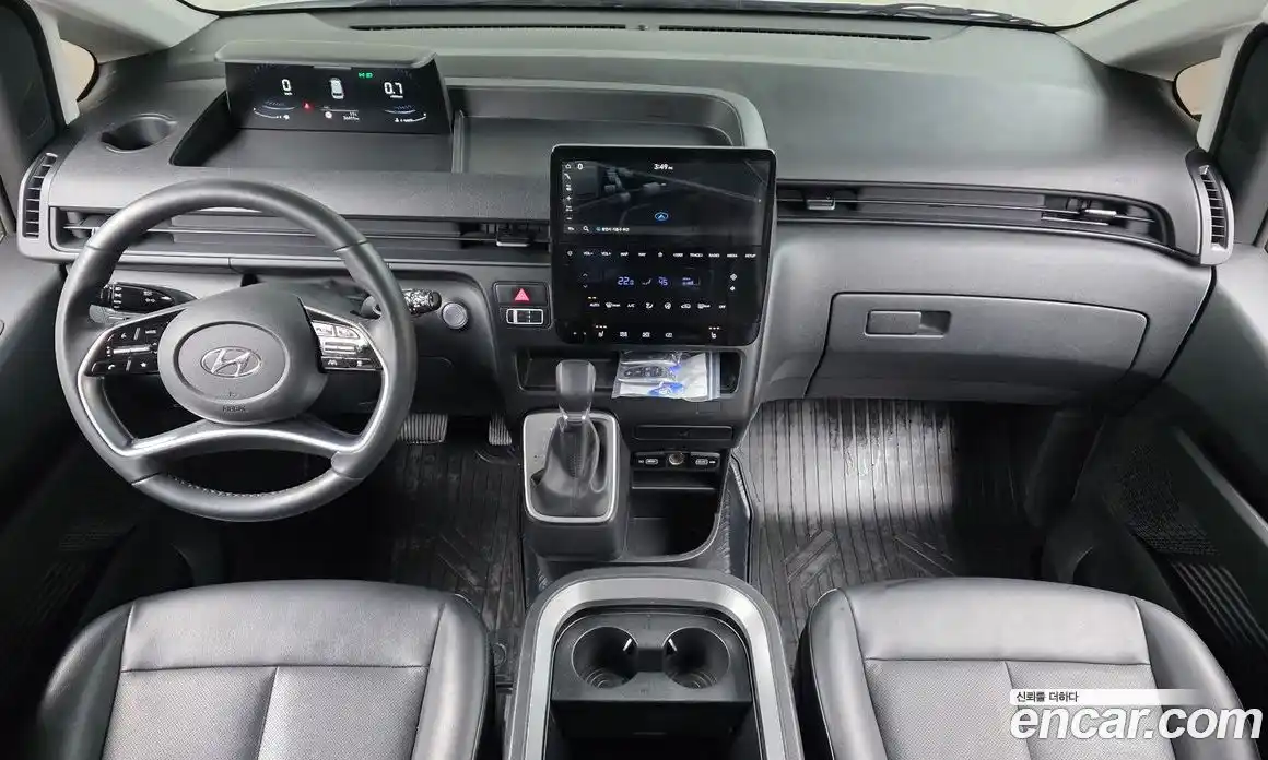 Hyundai Staria 2023 2.2 Автомат в Москве № 715073, фото 7