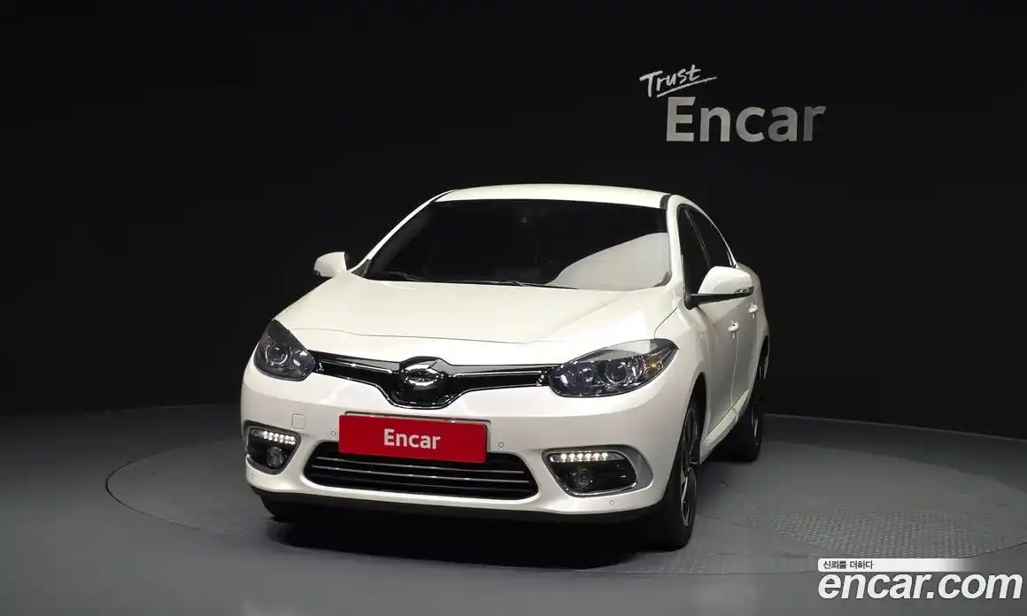 Renault SM3 2016 1.6 Автомат в Москве № 715170, фото 3