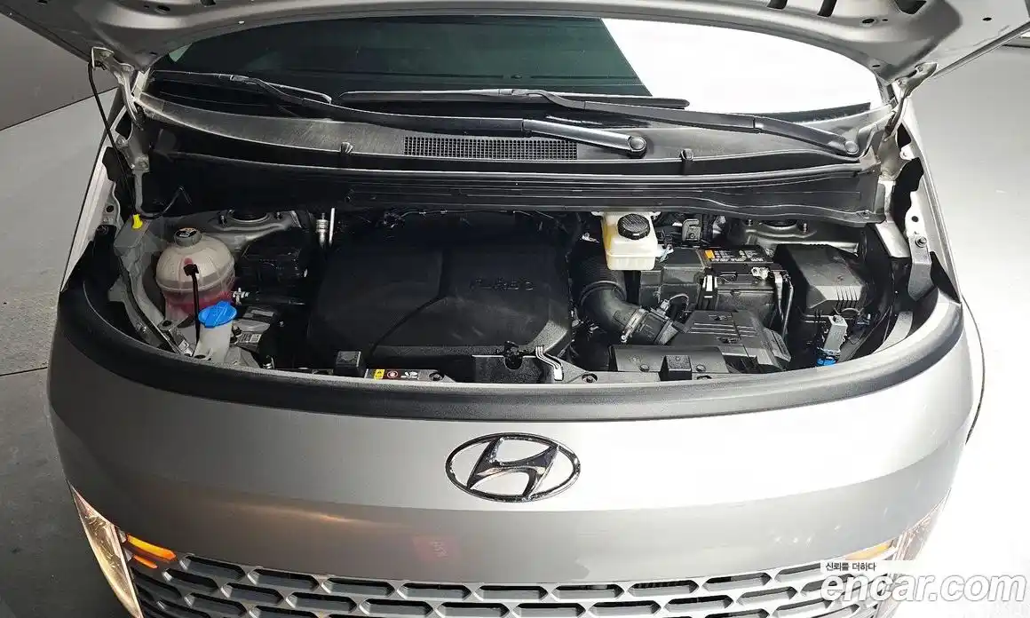 Hyundai Staria 2024 2.2 Автомат в Москве № 715230, фото 6