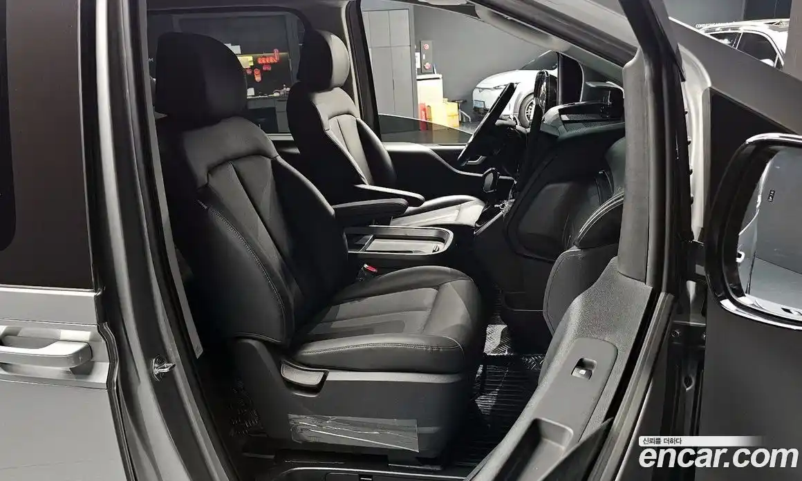 Hyundai Staria 2024 2.2 Автомат в Москве № 715230, фото 10