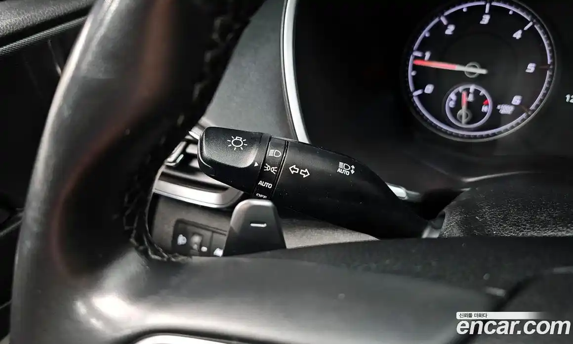 Hyundai Santa Fe 2021 2.2 Автомат в Москве № 715386, фото 17