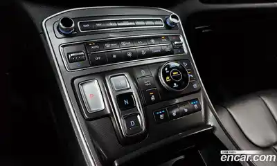 Hyundai Santa Fe 2021 2.2 Автомат в Москве № 715386, миниатюра 9