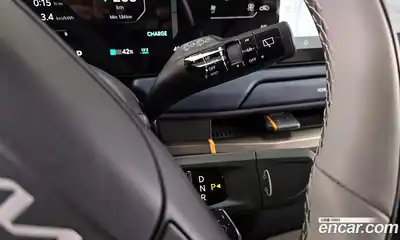 Kia EV3 2025 0.2 Автомат в Москве № 715766, миниатюра 9