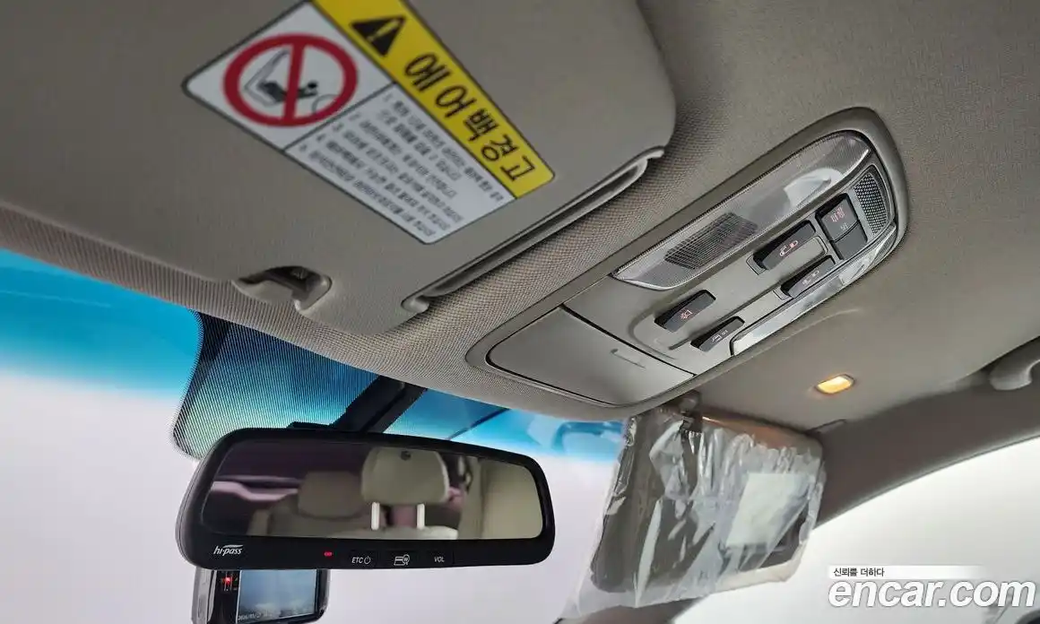 Kia Canival 2018 2.2 Автомат в Москве № 715838, фото 17