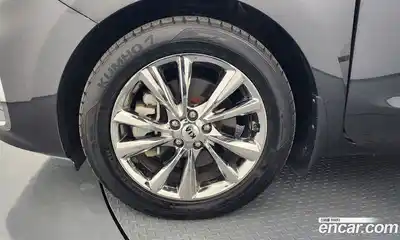 Kia Canival 2018 2.2 Автомат в Москве № 715838, миниатюра 5