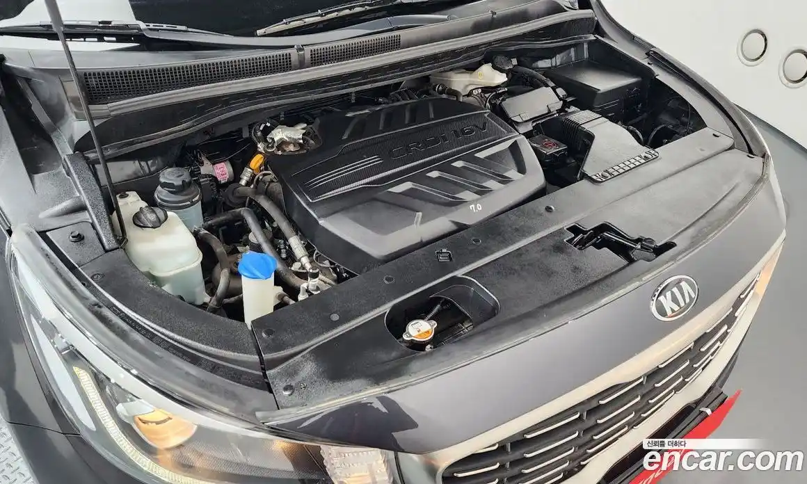 Kia Canival 2018 2.2 Автомат в Москве № 715838, фото 6