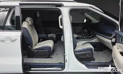 Kia Canival 2025 1.6 Автомат в Москве № 715858, миниатюра 10