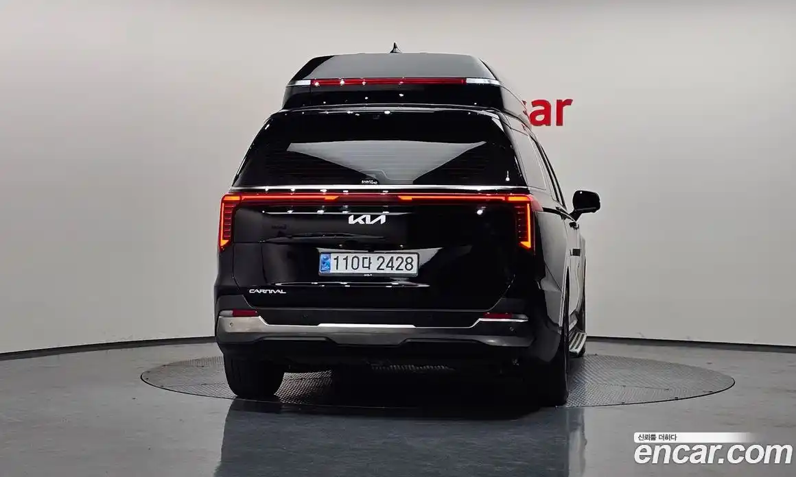 Kia Canival 2025 3.5 Автомат в Москве № 715983, фото 3