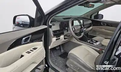 Kia Canival 2025 3.5 Автомат в Москве № 715983, миниатюра 9