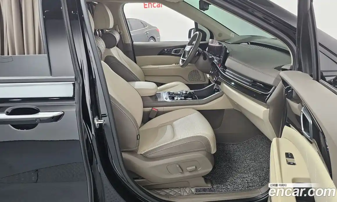 Kia Canival 2025 3.5 Автомат в Москве № 715983, фото 10